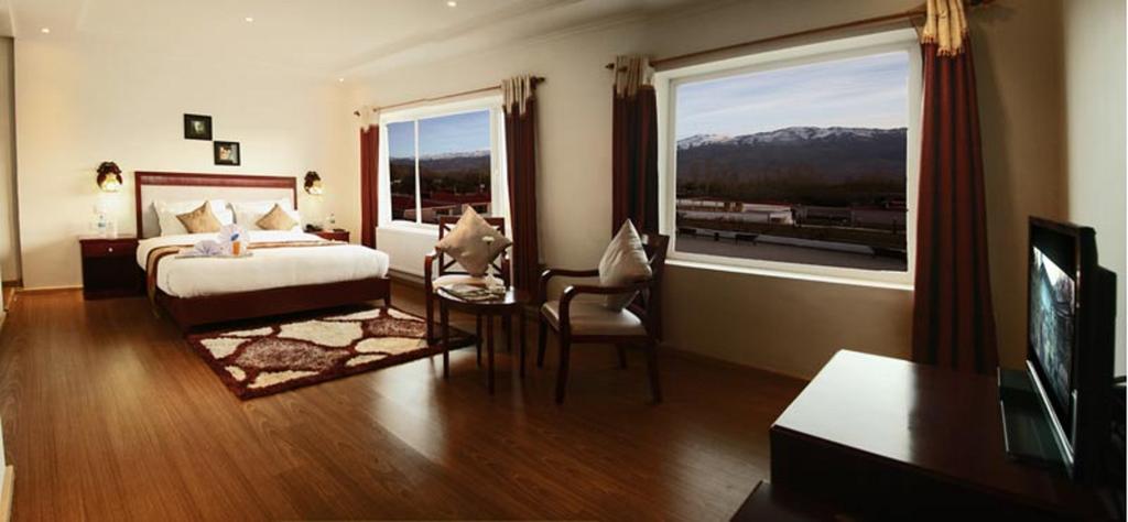 Отель The Zen Ladakh Лех Экстерьер фото