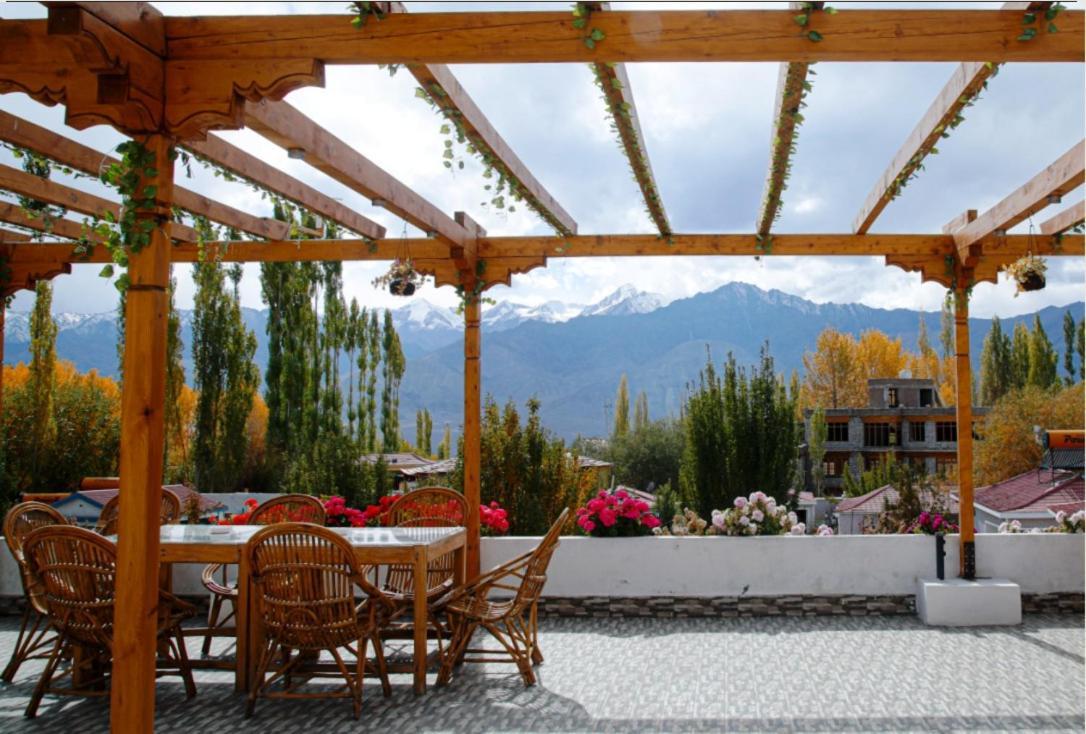 Отель The Zen Ladakh Лех Экстерьер фото